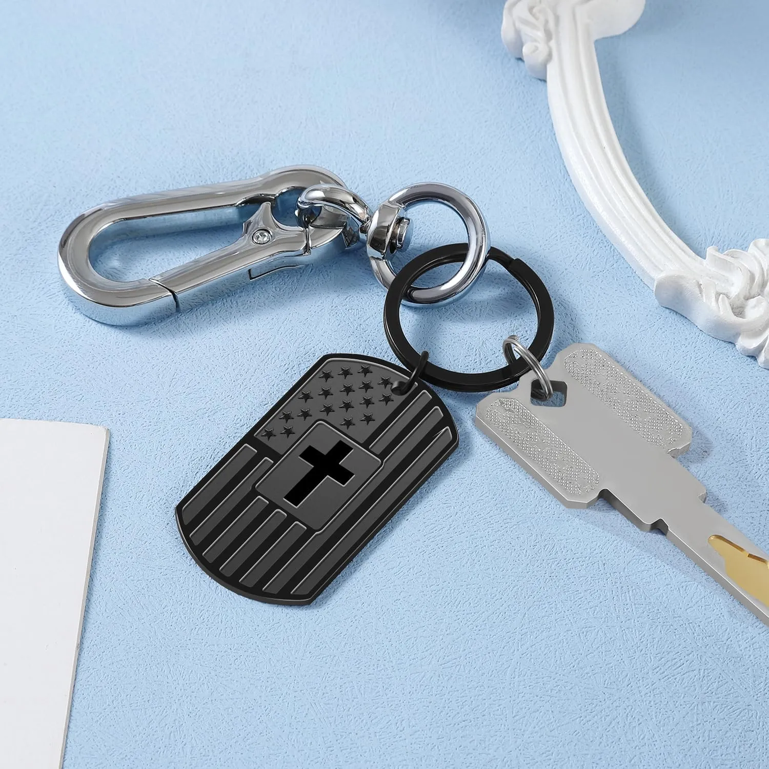 Birthday Gifts for Son Daughter Brother Sister, Men Women Boyfriend Girlfriend Gift keychain for Christmas Valentines Day